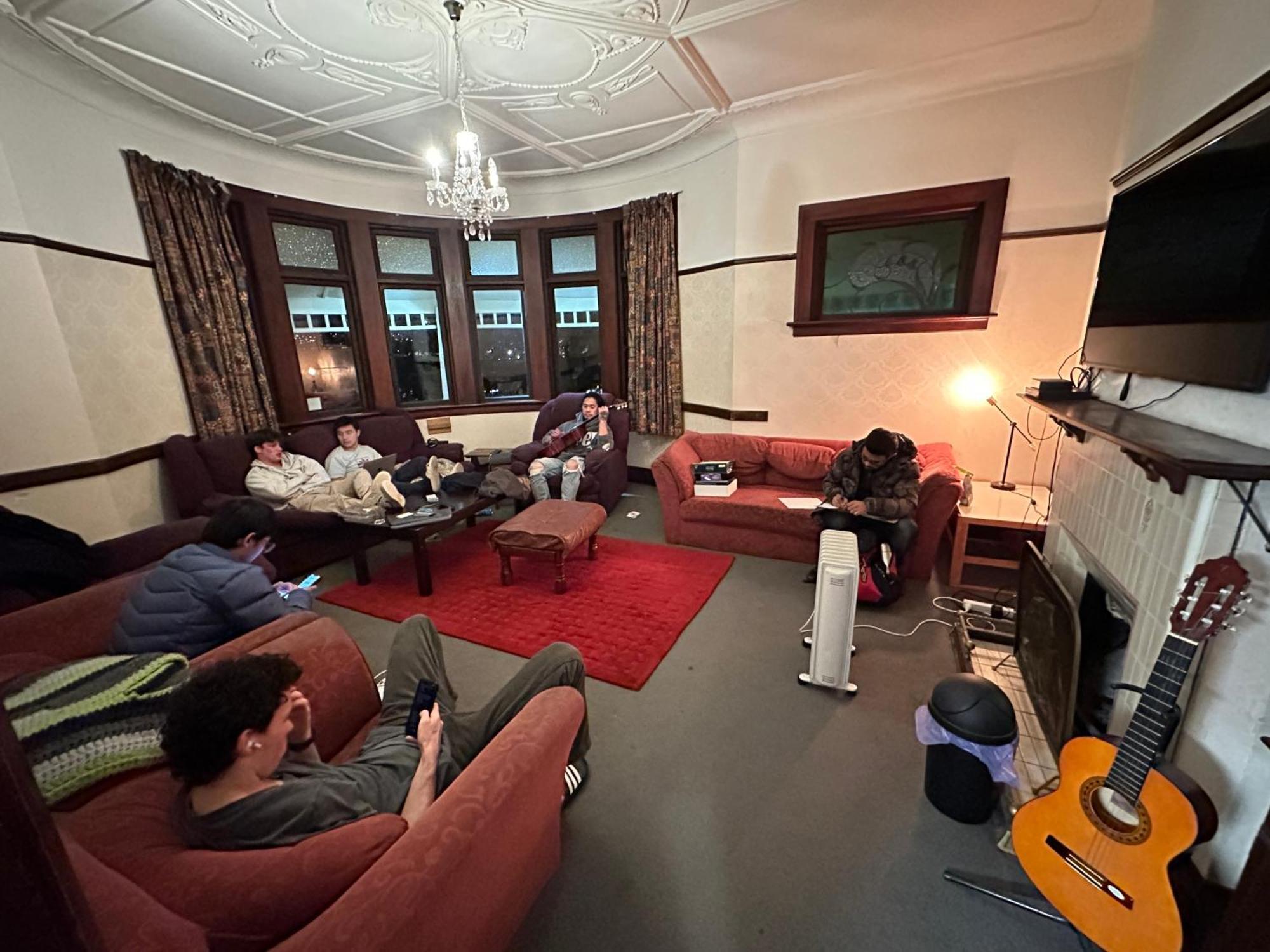 Manor House Backpackers Hostel Dunedin Buitenkant foto