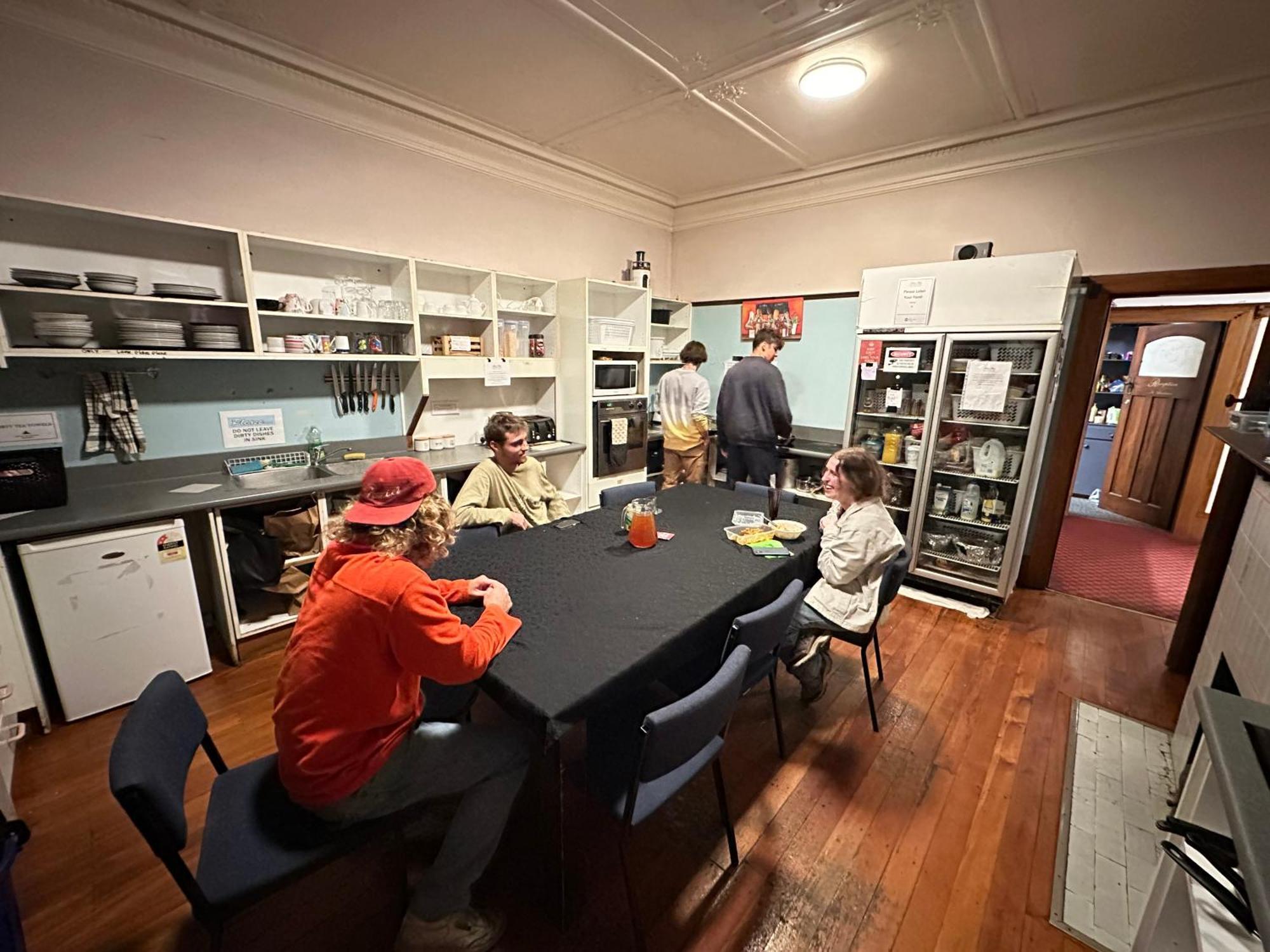 Manor House Backpackers Hostel Dunedin Buitenkant foto