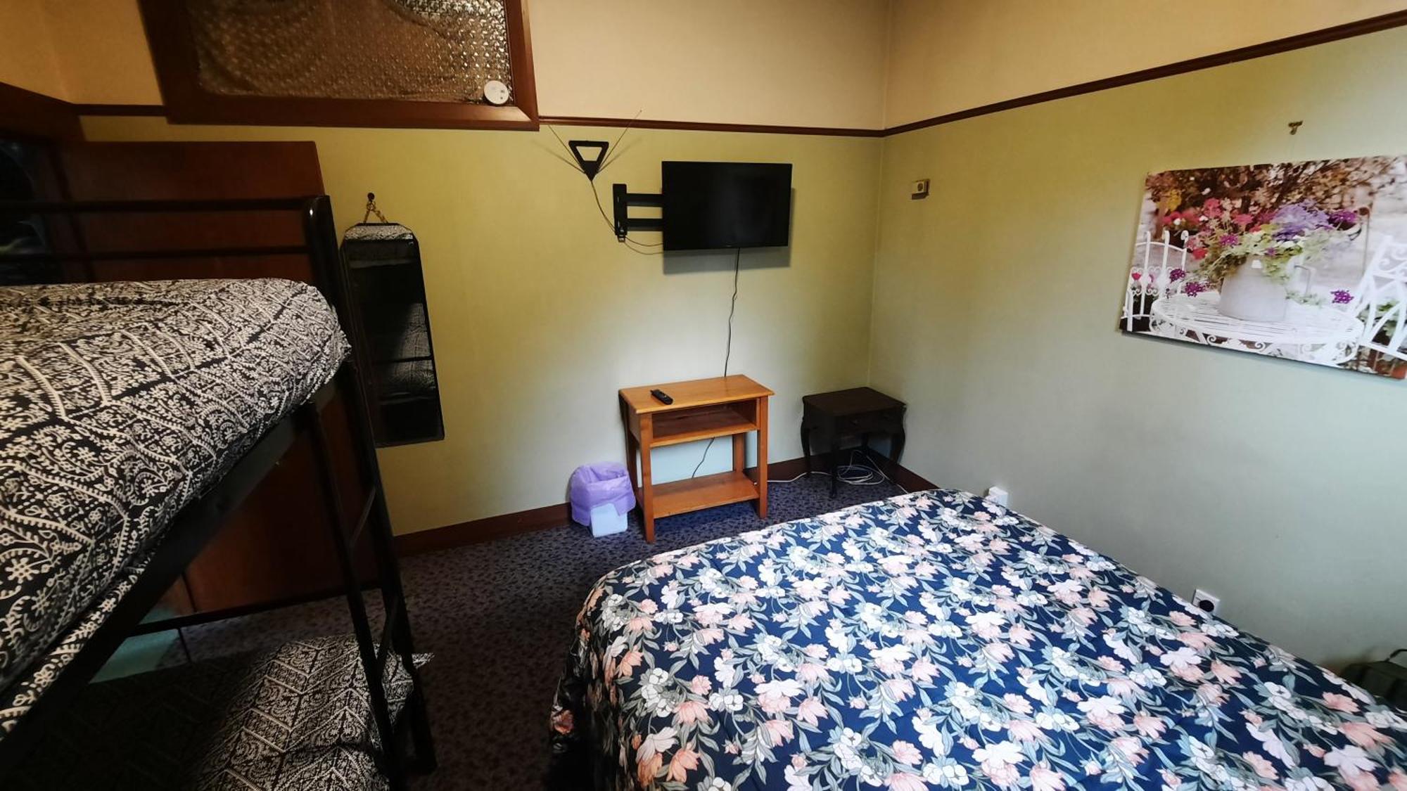 Manor House Backpackers Hostel Dunedin Buitenkant foto